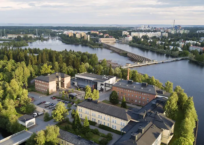 Lasaretti Hotelli 4*